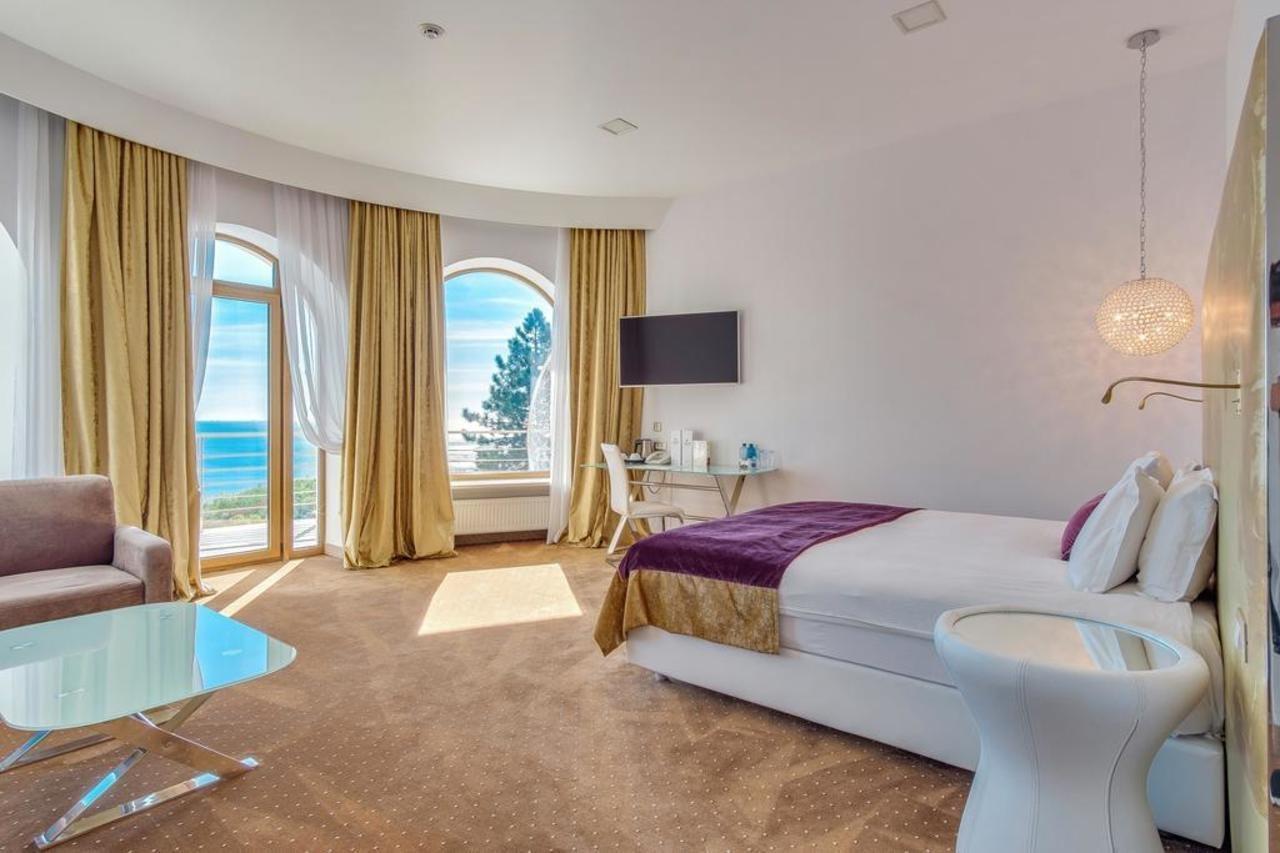Otel Panorama De Luxe 5*