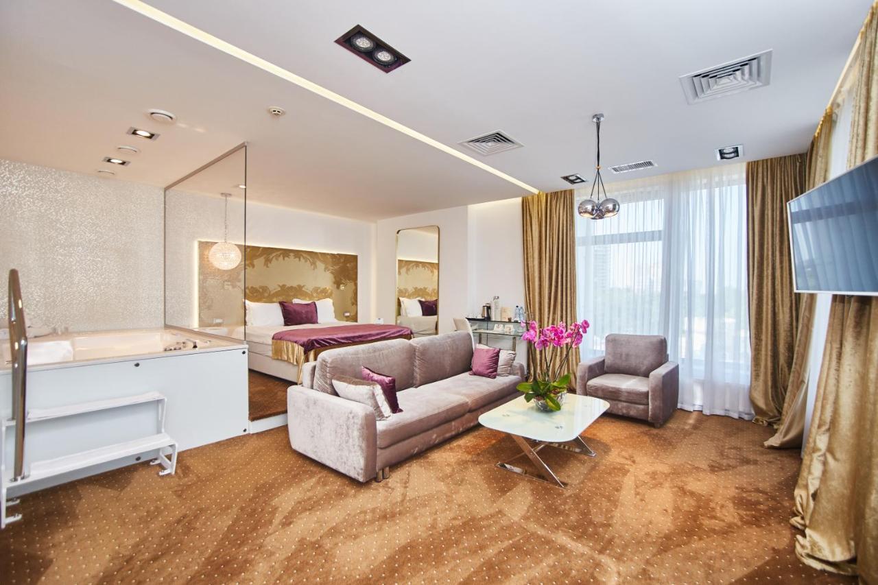 Hotel Panorama De Luxe 5*