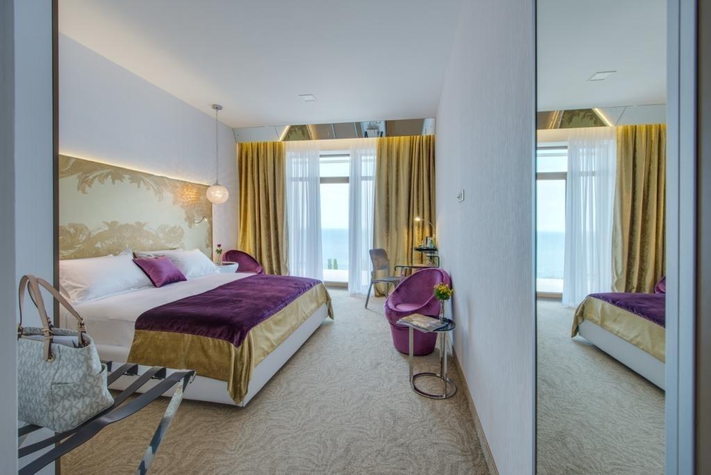 Panorama De Luxe Hotel 5*