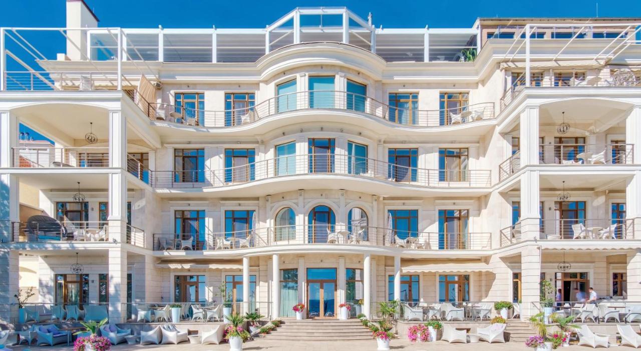 Panorama De Luxe Hotel 5*